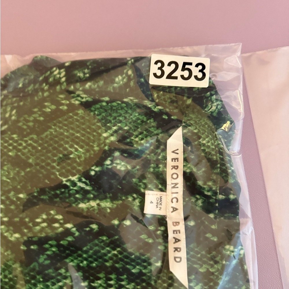 Veronica Beard Merci‎ Python Printed Silk Top - Picture 6 of 6
